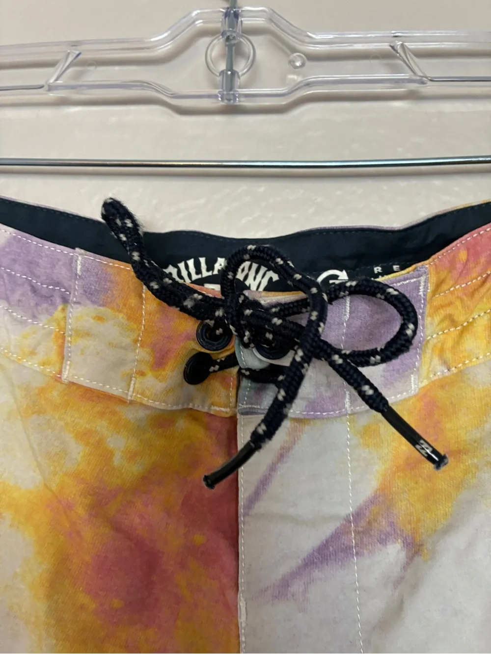 Billabong Men's Tie-Dye Swim Trunks Purple, Yellow & Teal Size 28 Lo Tide Beach